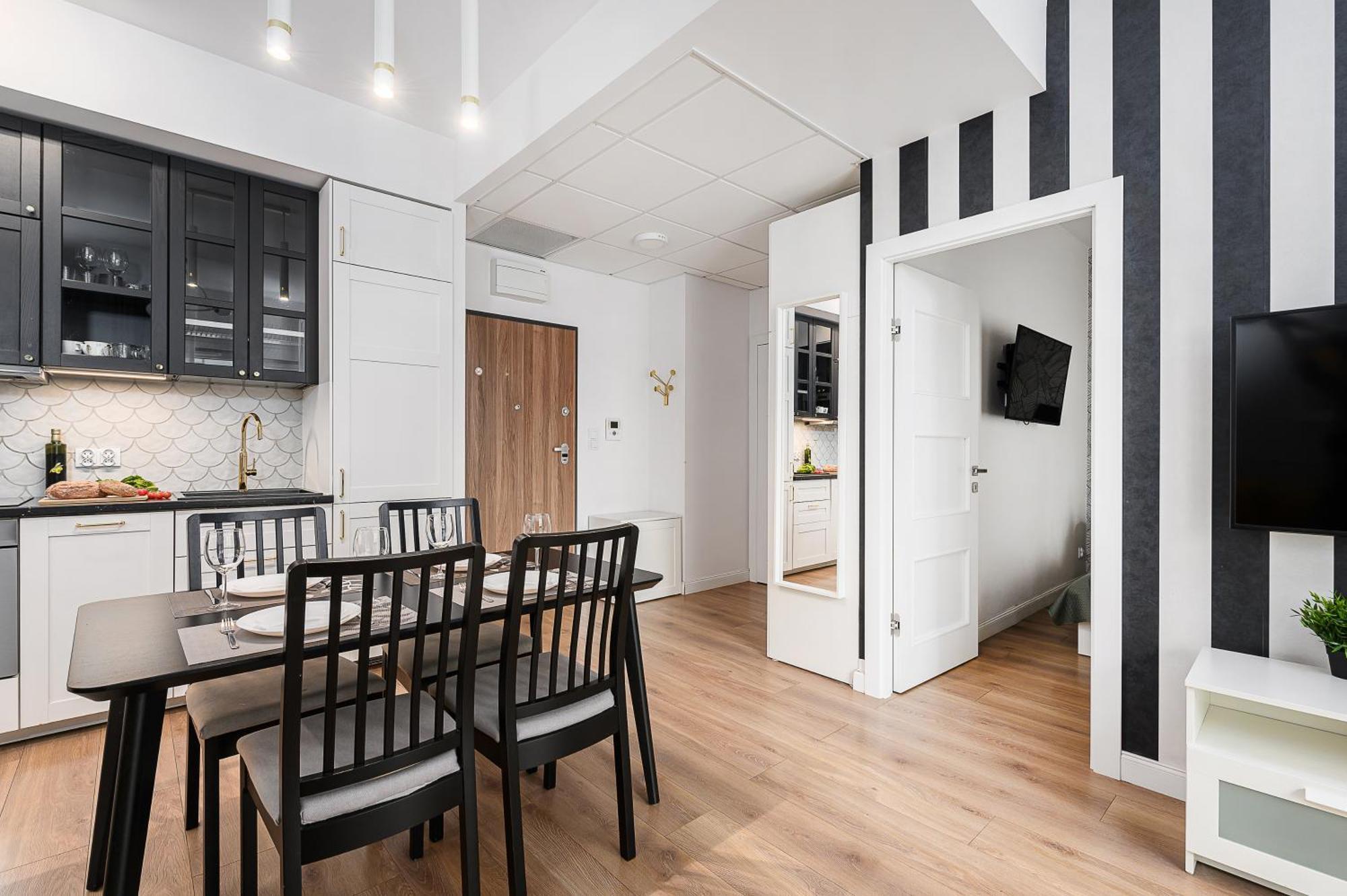 Prymasa Tysiaclecia - P&O Serviced Apartments Warsaw Exterior photo